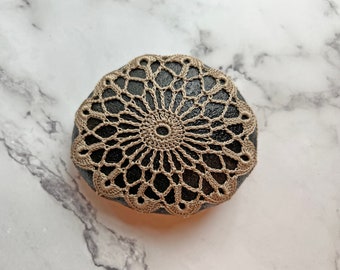 Crochet Stone Pattern, DIY, Lace Stone Cover Pattern, Crochet Rock Pattern, Le Fleur, Beach house, bowl element, tabletop element