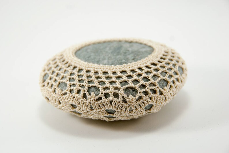 Crochet Stone Pattern, DIY, Lace Stone Cover Pattern, Crochet Rock Pattern, Petals and Leaves, Beach house decor, home decor, bowl element image 8