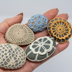 Crochet Stone Pattern, DIY, Lace Stone Cover Pattern, Rock Cozy Pattern, Five Pebbles, Beach house decor, Tabletop decor, bowl element