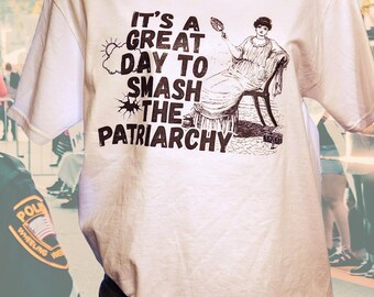 Smash The Patriarchy Graphic T Shirt, Size Small, Feminist Protest Shirt