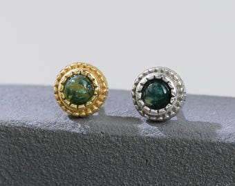 Moss Agate Sterling Silver Stud Earring | Vintage-Inspired Conch Piercing