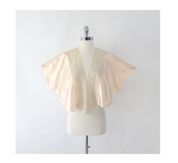 Vintage 30s 40s Angel Sleeve Peach Satin Bed Jacke