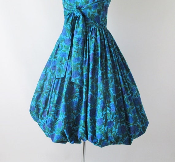 Vintage 50's Blue Purple Roses Fit & Flare Bubble… - image 7