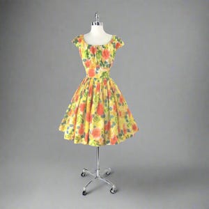 Vintage 50s Bright Floral Full Skirt Party Dress M
