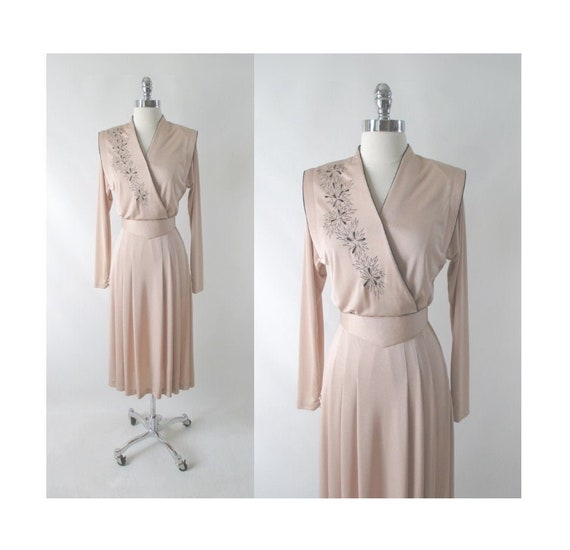 Vintage 70s 40s Embroidered Floral Dress S