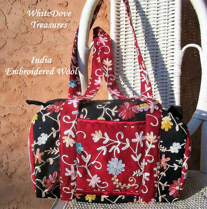 SALE Peruvian Woven Wool Market Tote Bag Designer India Floral Embroidered Coach Wool Handbag Vintage Shoulder Bag Boho Ethnic Designer Bag image 2