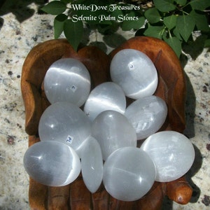 SELENITE PALM Crystal, Lg Selenite Massage Stone, Chakra Stone, Moon Scry Packaged in Selenite Sand image 2