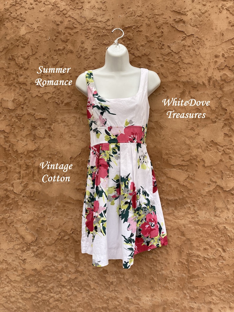 Vintage Couture Summer White Red Floral Party Dress, Elegant Socialite Romance Sleeveless High Waist Cotton Sundress Rose Watercolor Lined image 1