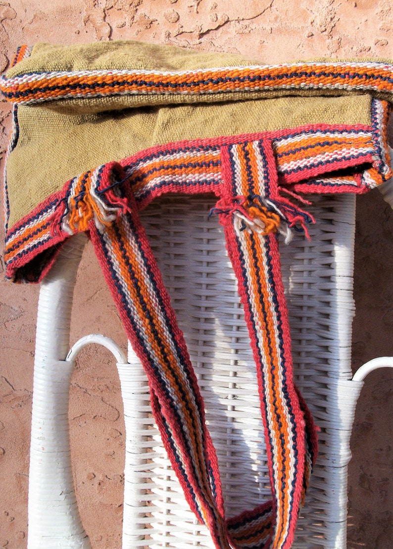 SALE Peruvian Woven Wool Market Tote Bag Designer India Floral Embroidered Coach Wool Handbag Vintage Shoulder Bag Boho Ethnic Designer Bag image 9