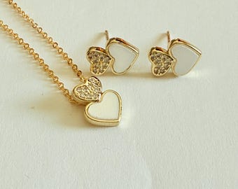 Conjunto de joyas de corazón chapado en oro de 14 quilates / Collar y pendientes de corazón con circonita cúbica / Conjunto minimalista de oro para ella