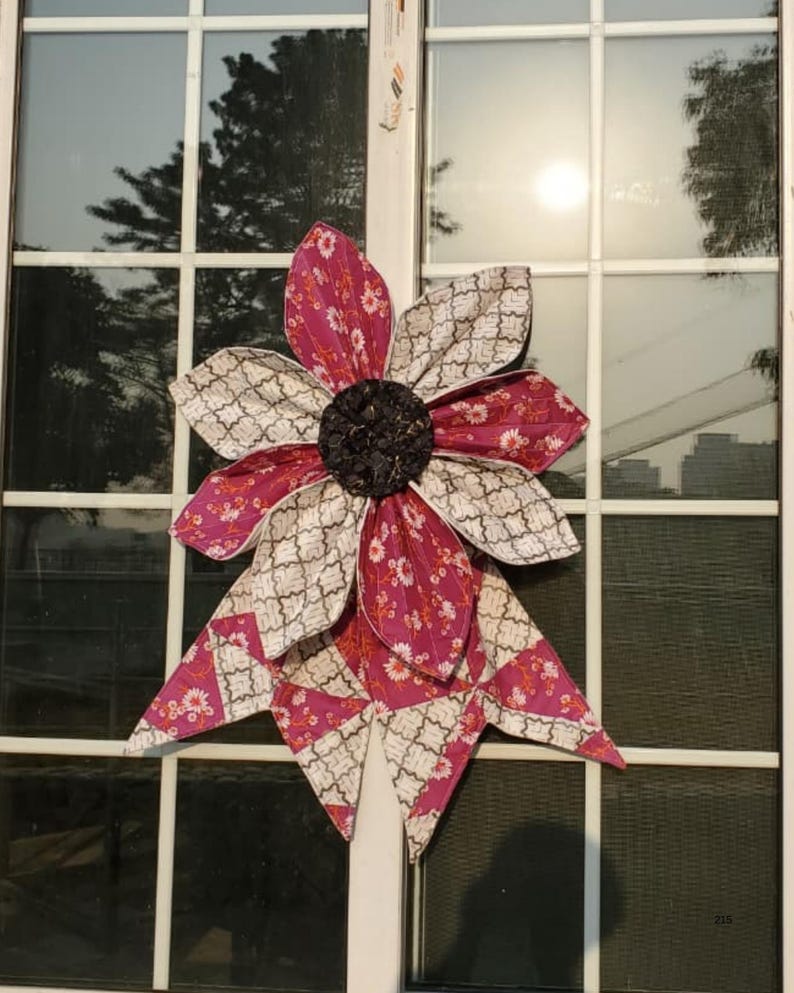 Quilted Flower Bow Sewing Pattern, DIY Door Hanger (PDF Pattern)