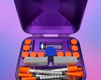 Research Case – Gen 2 - Airtight Organizer for Vials, BAC, Syringes & Alcohol Pads