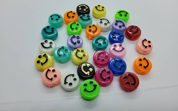 25 Acrylic Resin Plastic Pink Shaped Smiley Beads 10mm