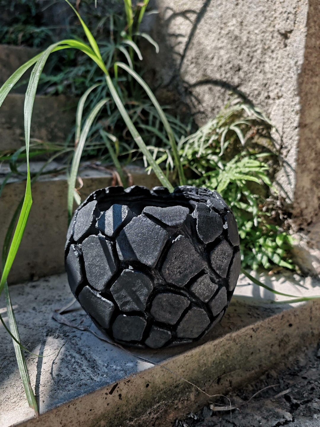 Handmade Black Clay Cracked Texture Bonsai Pot, High-fired Turtle Shell ...