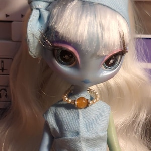 Doll Necklace- Monster g1 g2 g3 High Rainbow OMG Ever After, Doll Jewelry