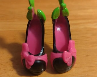 Supplies - Factory doll shoes - Monster G1 High - Forbitten Love, Draculaura heels shoes - for customizing dolls & other projects