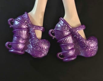 Supplies - Factory doll shoes - Monster MH G1 and G2 Fashion Dolls and EA High sized for customizing dolls, and other projects.