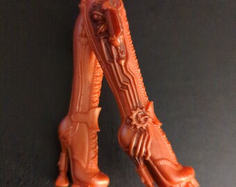 Supplies - Factory doll shoes - Monster G1 High - 1st Wave, Robecca, boots heels shoes - for customizing dolls, & other projects.