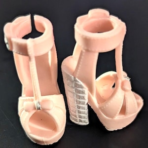 Supplies - Factory doll shoes - Project MC2, Adrienne's lemon drop experiment, shoes, for customizing dolls & other projects