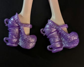Supplies - Factory doll shoes - Monster MH G1 and G2 Fashion Dolls and EA High-sized - for customizing dolls, and other projects.