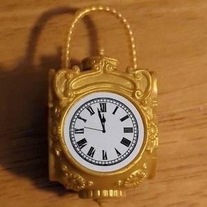 Zubehör - Fabrik Puppenhandtasche - Ever After High - Erstes Kapitel, Ashlynn Ella Uhr Geldbörse Handtasche für Anpassungen von Puppen & anderen Projekten.