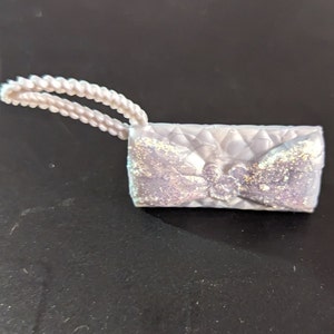 Zubehör - Fabrik Puppen Geldbörse - Disney, Minnie Maus, Special Edition, Glamour Gala, Geldbörse Handtasche für Puppen anpassen, & andere Projekte.