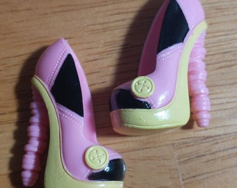 Supplies - Factory doll shoes - Monster G1 High - Forbitten Love, Draculaura heels shoes - for customizing dolls & other projects