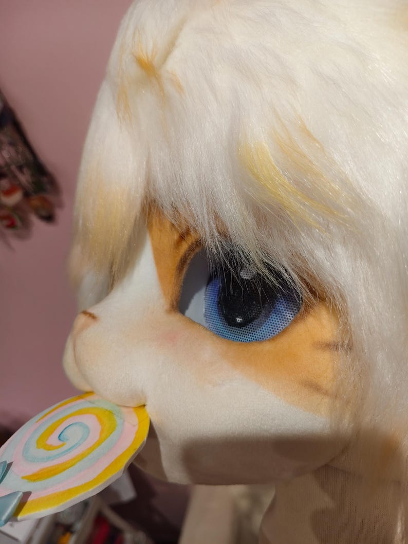 Bolas De Pompones Para Gato Con Hierba Gatera (24 Unidades) - Juguetes Suaves Y Silenciosos Para Perseguir Y Jugar