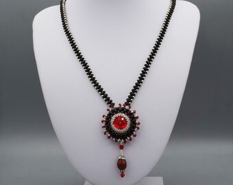 Hand beaded red Rivoli Necklace - Beads Necklace - Crystal Necklace - Gift for her - Anniversary Gift - Statement Necklace -Elegant Necklace