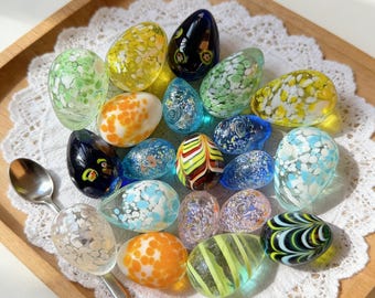 Pasen handgeblazen glazen eieren set, kleurrijk kunstglas paasdecor, lente tafeldisplay, paasmandvuller cadeau