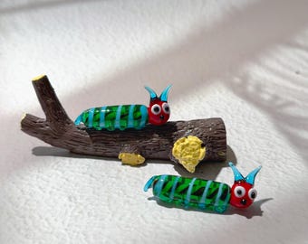Handmade Glass Caterpillar Figurine, Cute Mini Insect Sculpture, Colorful Animal Ornament, Unique Desk Gift Decor
