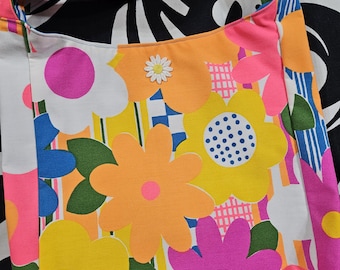 Vintage Floral Shoulder Bag: Bright Hippie Style