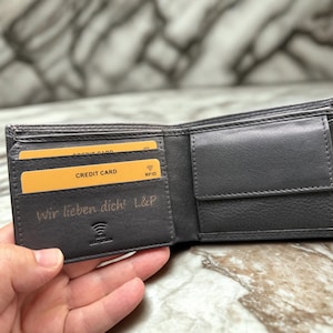 Personalisierter minimalistischer Geldbeutel aus 100 % echtem Leder mit RFID-Schutz, Leder Geldbörse Herren, Personalized Slim Wallet