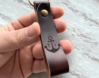 Valentine's Day Gift, Personalized Leather Keychain, Engraved Car Keyring, Gift for Him
