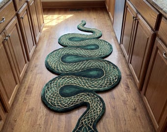 Tappeto a forma di serpente annodato a mano, tappeto da corridoio a forma di serpente verde, tappeto decorativo a forma di animale, decorazione unica per cucina e corridoio