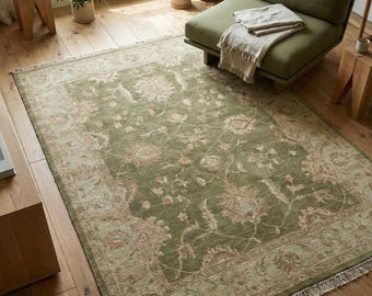 Tappeto Oushak in lana annodato a mano, color verde salvia, stile vintage floreale