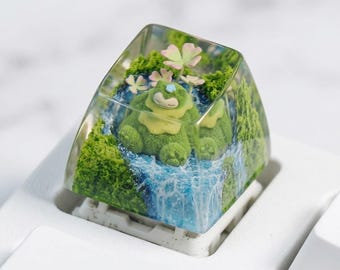 Mosslax Pokopia Artisan Keycap, Custom Snorlax Mechanical Keyboard Keycap, Handcrafted Gaming Desk Accessory, Gamer Gift