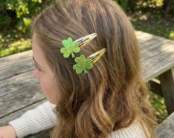 Presilhas de cabelo com trevo brilhante, Dia de São Patrício, feitas à mão