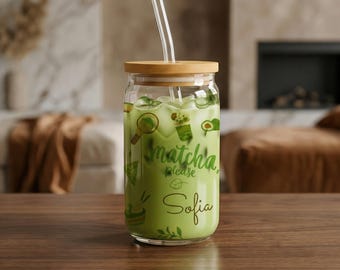 Vaso de cristal personalizado para matcha latte, tapa de bambú y pajita.