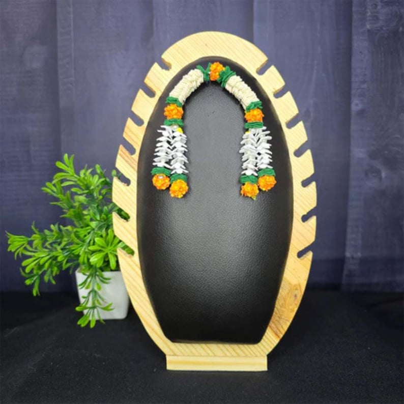 radha-rani-flower-chandrika-indian-deity-hair-accessory-altar