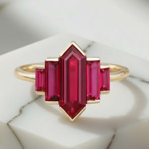 Rubin Hexagon Cut Stacking Ring, Boho Minimalist Vintage Schmuck, sinnvolle Geschenkideen