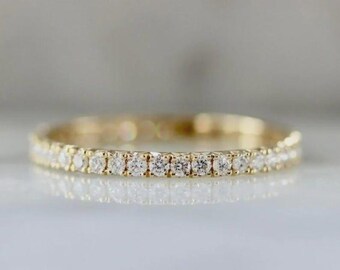 Anillo de eternidad/anillo apilable de oro de 14 k con pavé francés de diamantes