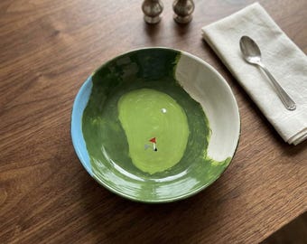 Ręcznie malowana misa golfowa | Minimalistyczny pojemnik na putting green | Wyjątkowy prezent dla golfisty | Dekoracja biurka miłośnika golfa | Pamiątka z motywem sportowym