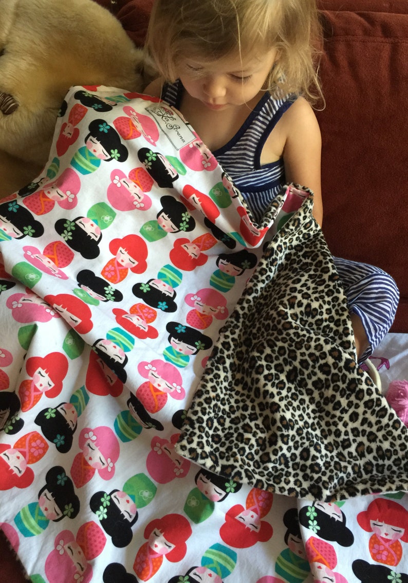Colorful Japanese Kimono Girls /& Velvety Cheetah Minky Baby Blanket Charlie Girl