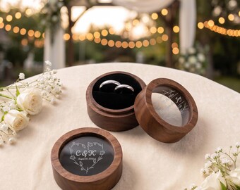 カスタム刻印入り木製ウェディングリングボックス（透明アクリルカバー付き）、パーソナライズされた婚約指輪ホルダー、リングベアラー記念品ボックス、彼女へのギフト