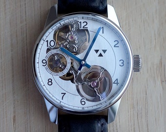 Numeric Classic Skeleton with Lydian fenestra, 41 mm