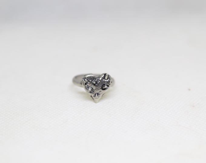 Spiked heart ring