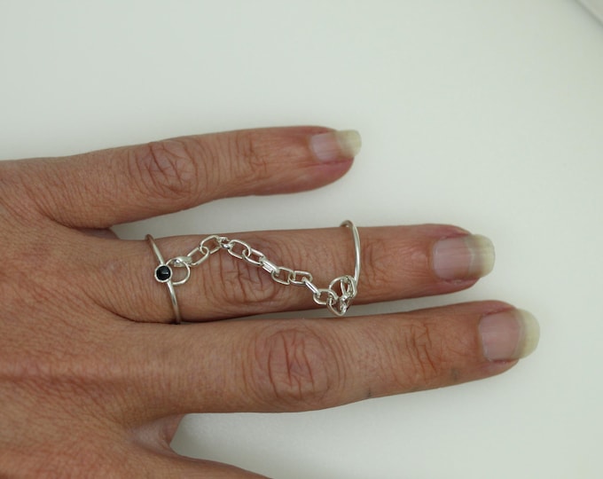 Black spinel and midi chain ring