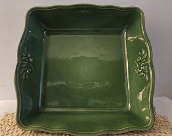 Vintage Sur La Table Green Scalloped Edge Stoneware Dish (Made in Portugal)