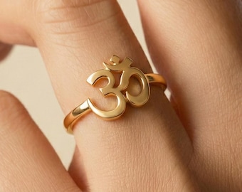 Gold Om Ring Hindu Symbol Jewelry Spiritual Meditation Ring Yoga Aum Ring Gift for Women Men Adjustable Gold Statement